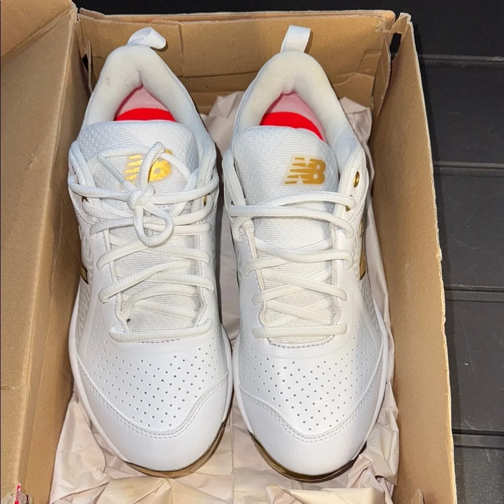 New Balance White and Gold Cleats - Picture 3 of 11
